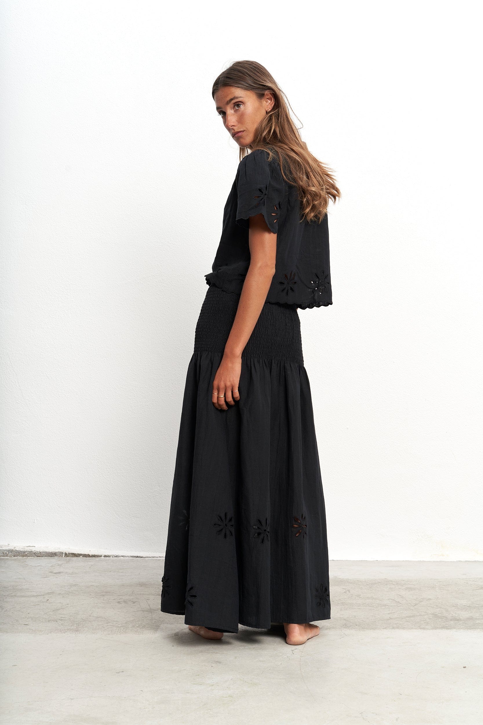 Alma Black Skirt