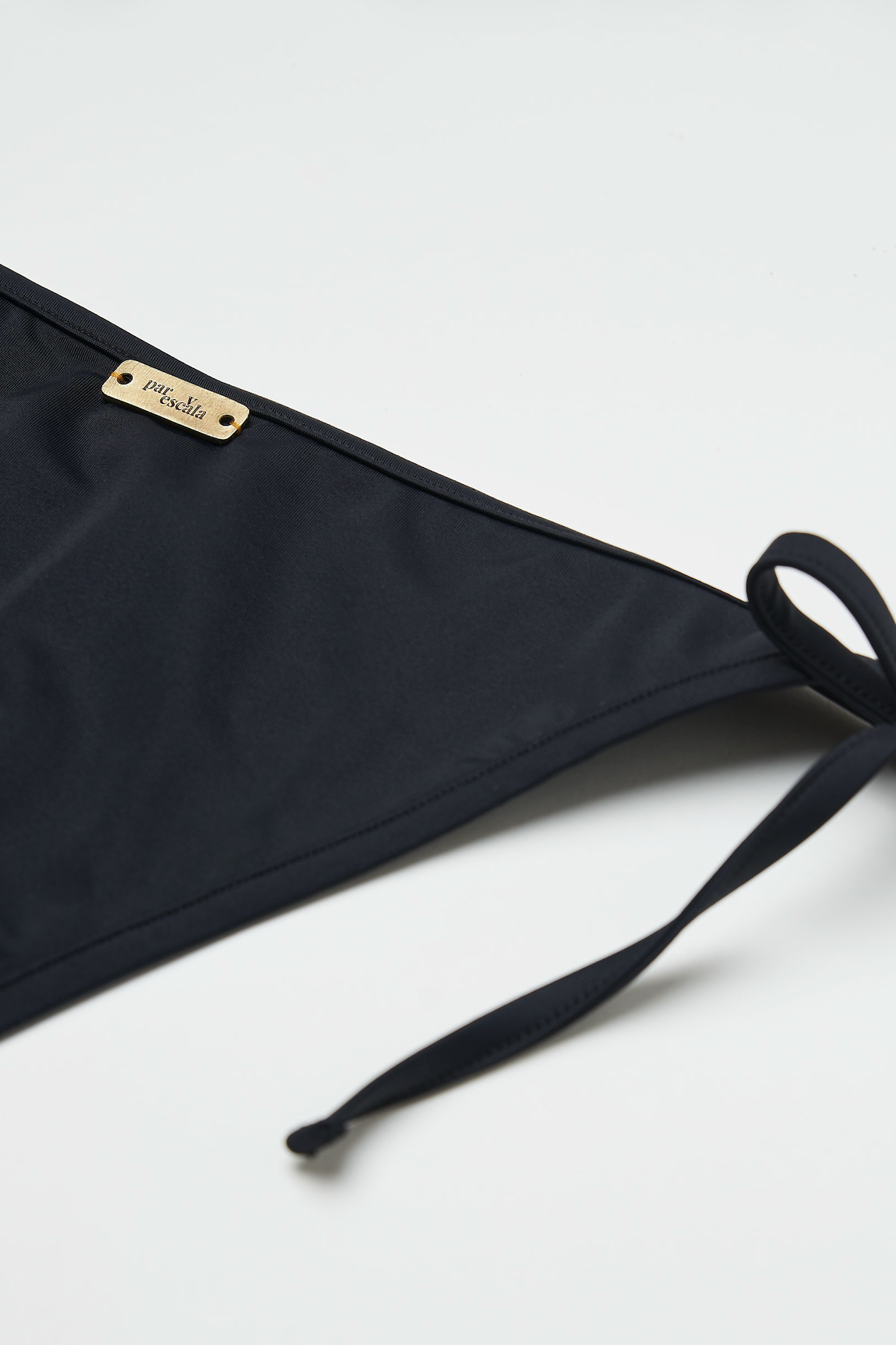 Iso Bikini Top Black