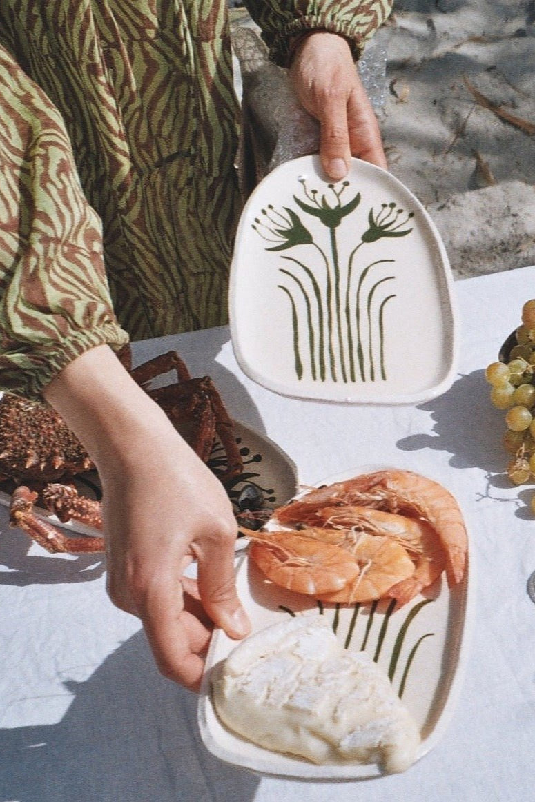 BOUQUET SERVING PLATE BY @CASACECU - Par y escala