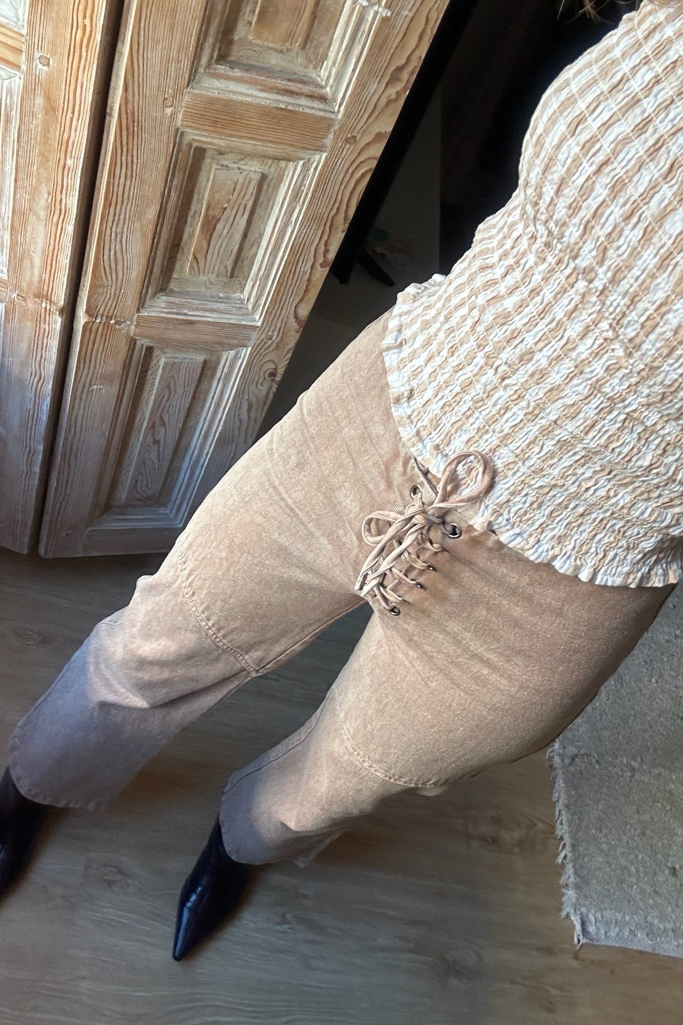 DELFI CAMEL PANT