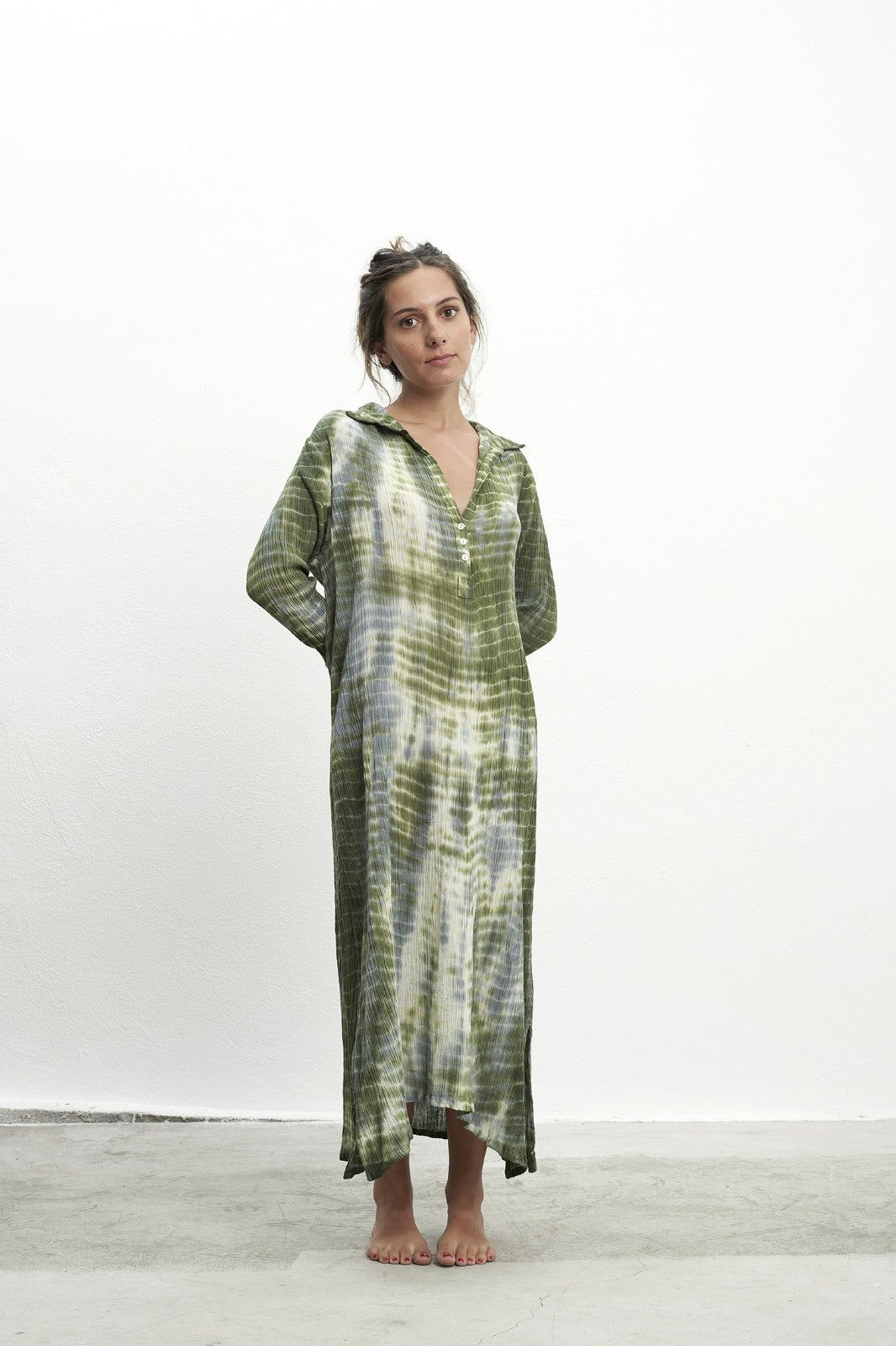 AMELIA GREEN DRESS - Par y escala